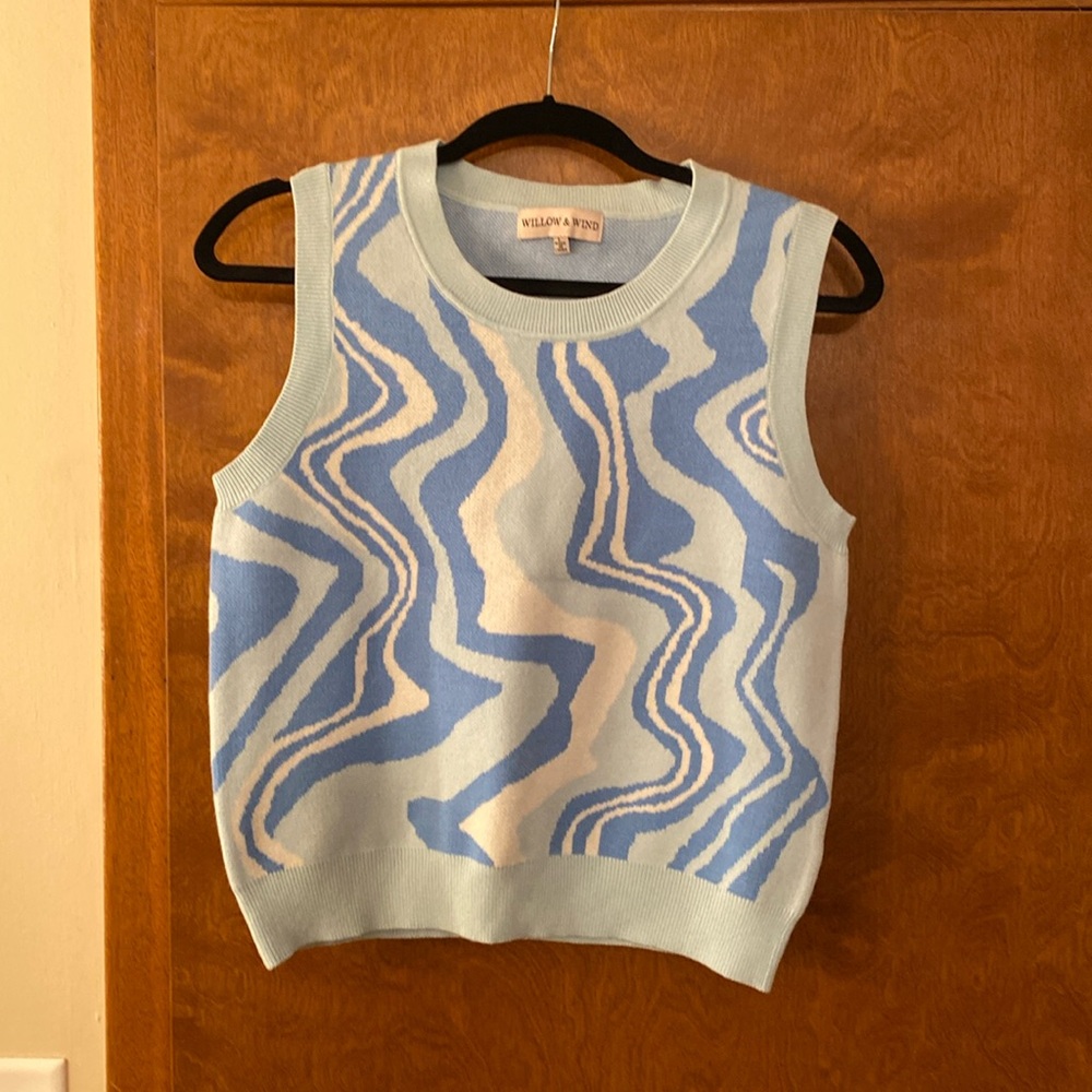 Super fun Sweater Vest